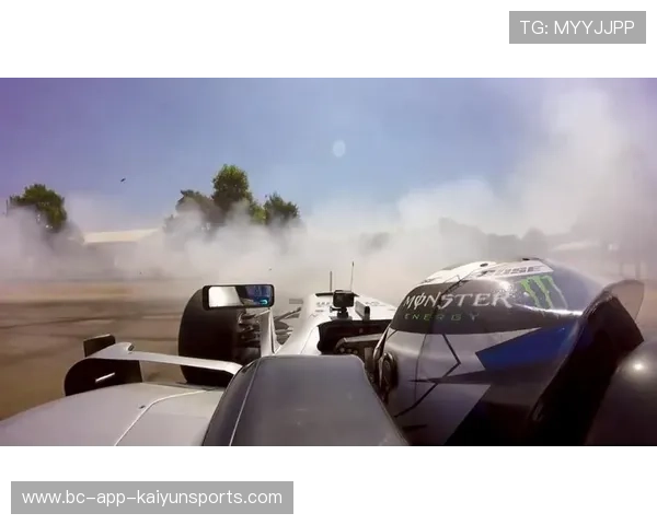 博塔斯低抓力赛道中精准漂移